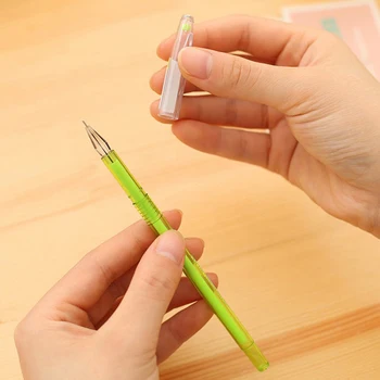 1 iestatiet radošo 0.5 mm, melna gēla pildspalva ar 5gab uzpildes modes vienkāršu plastmasas rakstīt ar pildspalvu, biroja, skolas parakstīšanas pen(krāsu izlases) pasūtīt | Rakstīt & Korekcijas Piederumi - www.avalux.lv 11